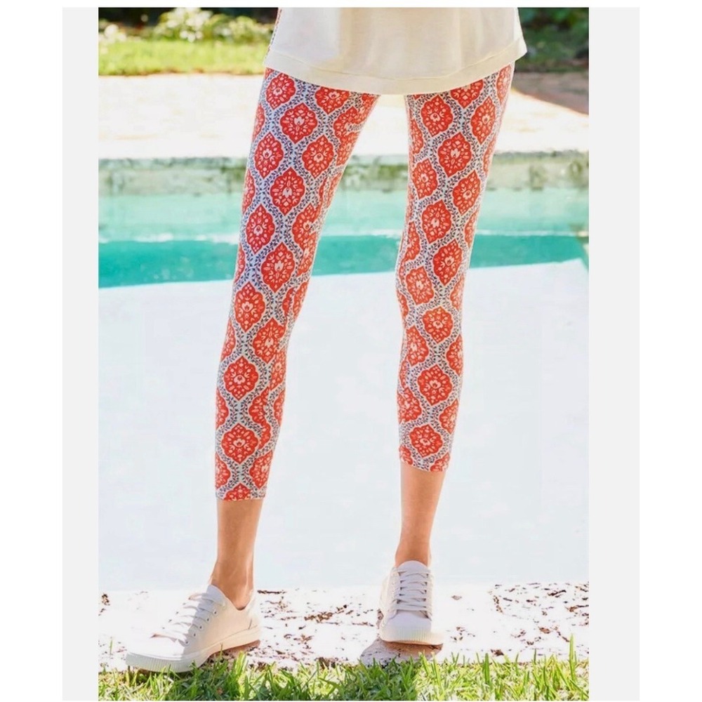 Matilda Jane Red Blue Medallion Floral Cropped Leggings Size L